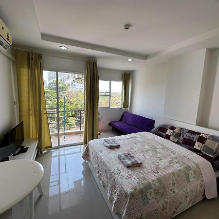 Beach 7 Condo Studio 012 Haat Jomtien Eksteriør bilde