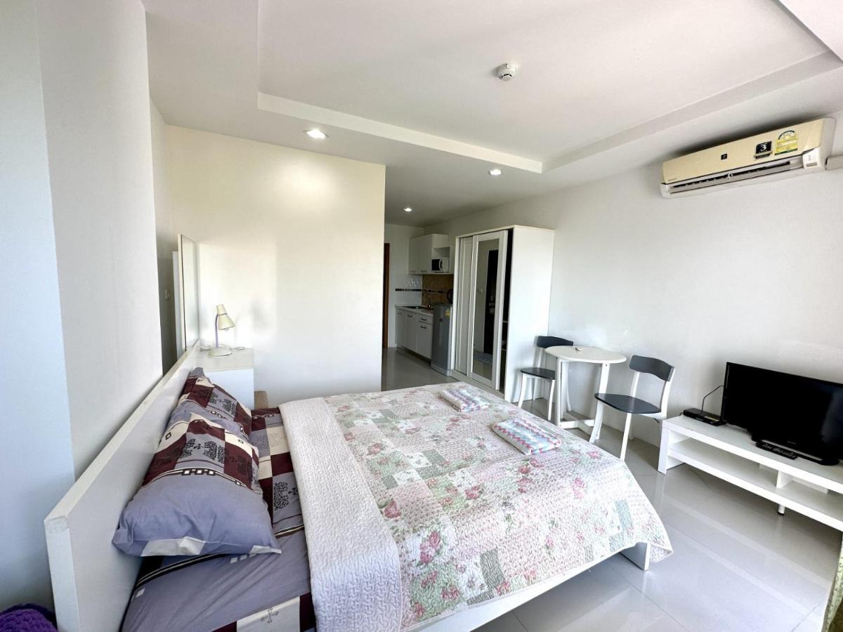 Beach 7 Condo Studio 012 Haat Jomtien Eksteriør bilde